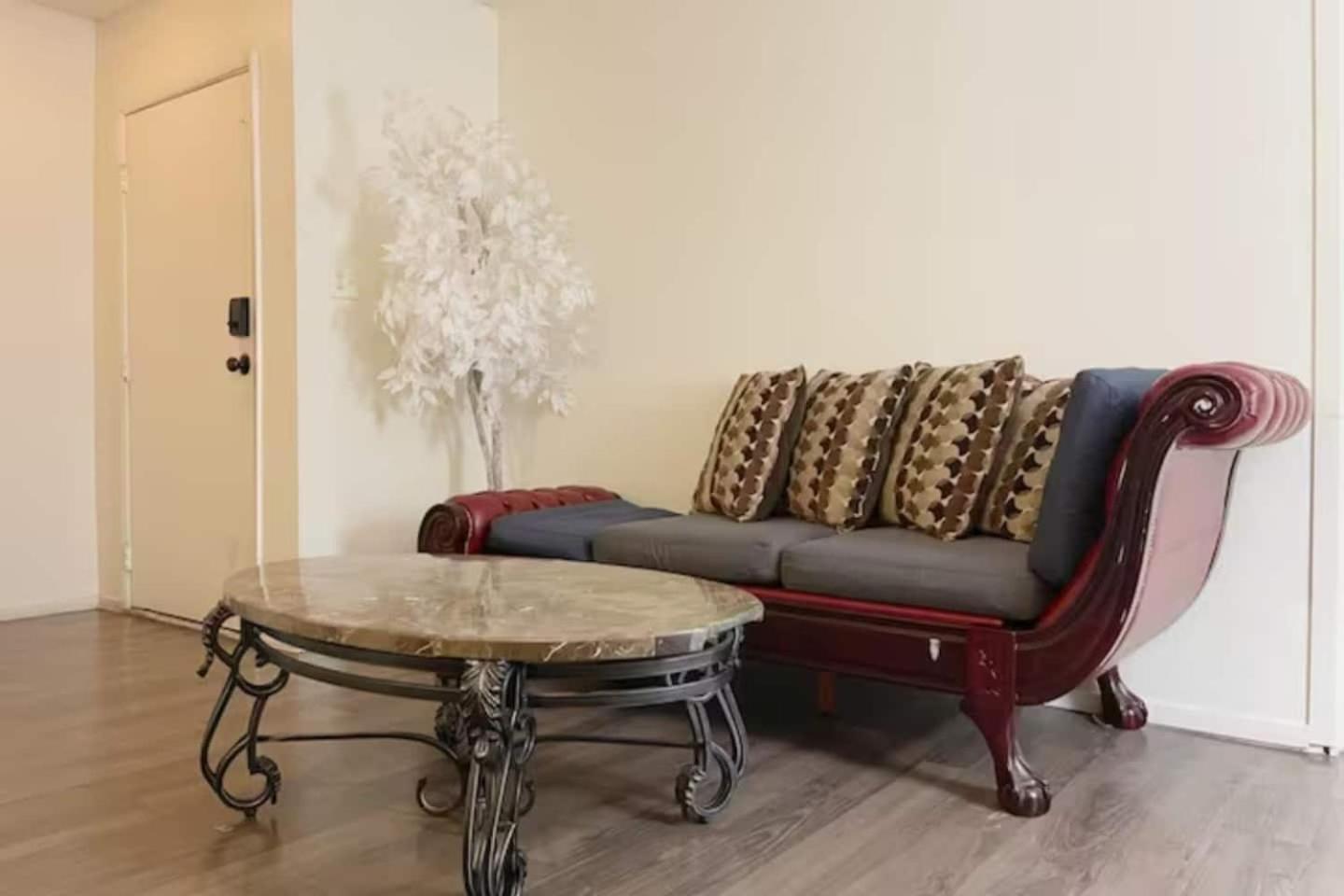 Сasa de vacaciones 2 Or 3 Bedroom Walk To Mgm Casino And Strip Las Vegas